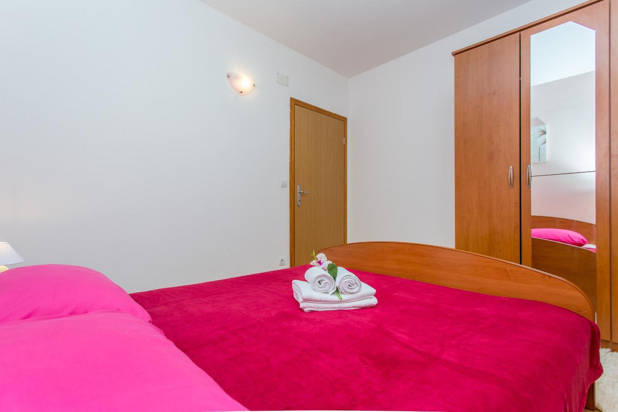 Apartments Grepo Sljeme Makarska Room photo
