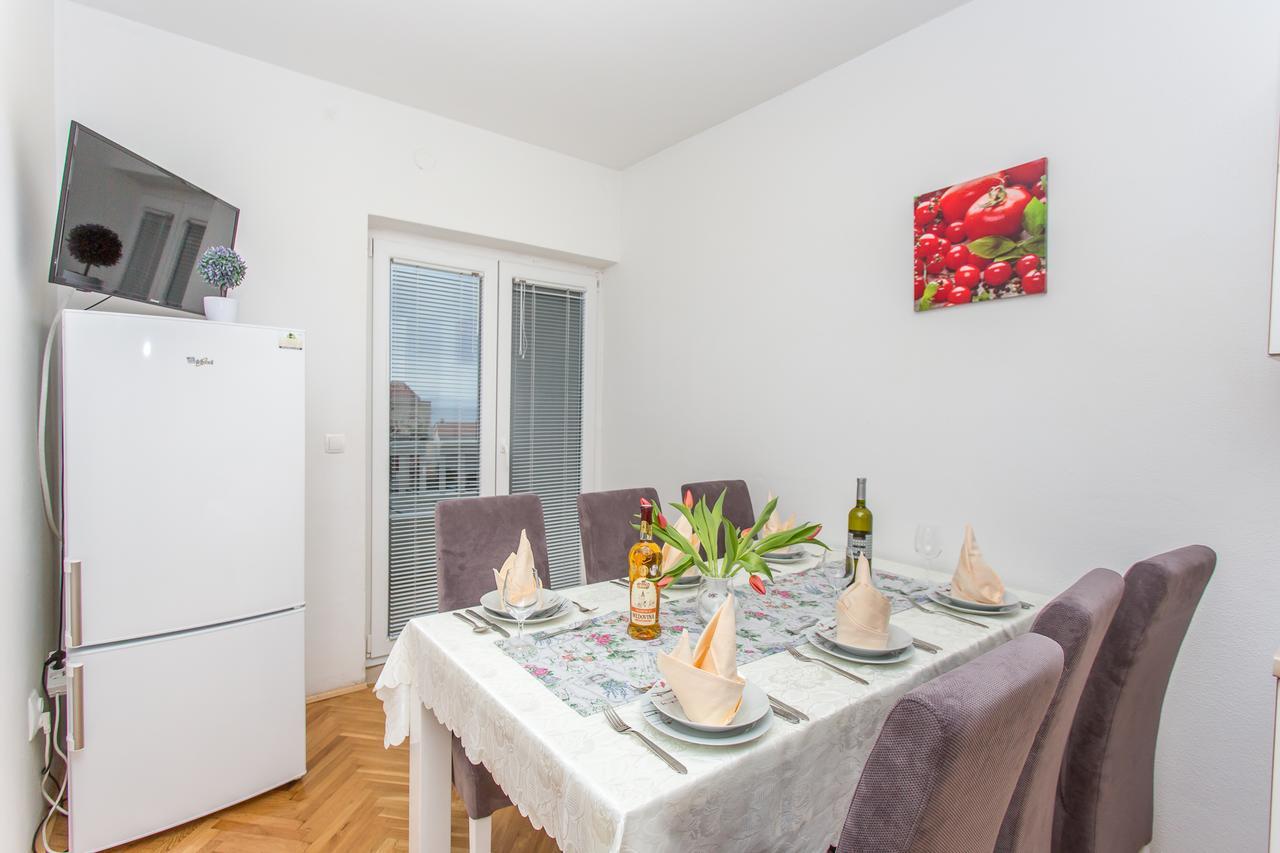 Apartments Grepo Sljeme Makarska Exterior photo